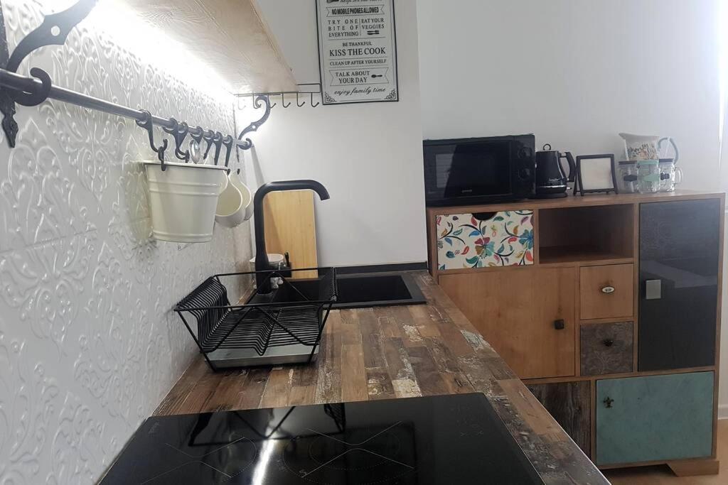 'Mint Fresh' Summer Studio In Batumi City Center Apartment Ngoại thất bức ảnh