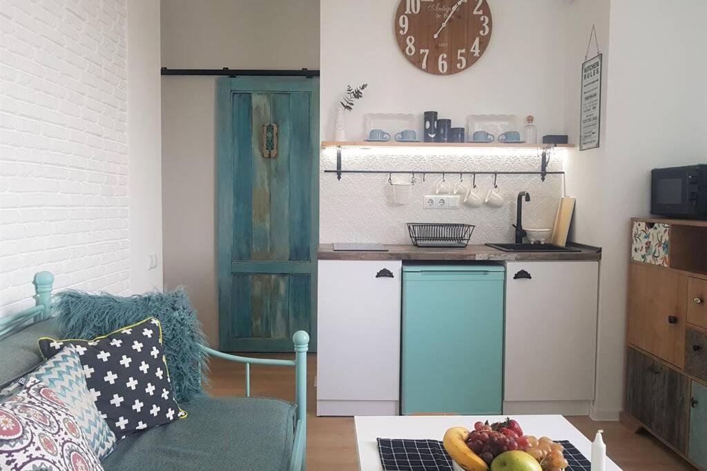 'Mint Fresh' Summer Studio In Batumi City Center Apartment Ngoại thất bức ảnh