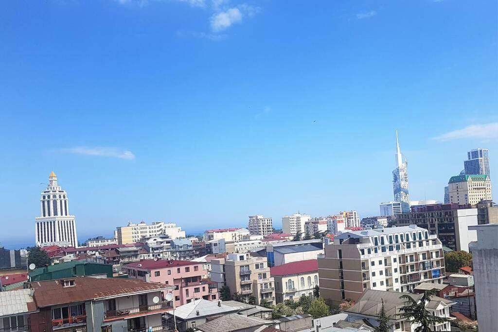 'Mint Fresh' Summer Studio In Batumi City Center Apartment Ngoại thất bức ảnh